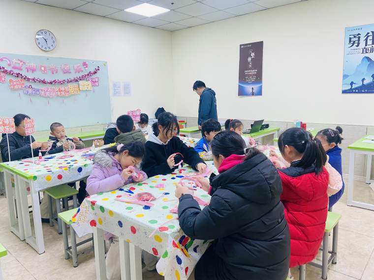 苏州三六六社会实践 | 非遗簪花手工课,超有趣,等你来参与! 苏州三六六社会实践 | 非遗簪花手工课,超有趣,等你来参与!