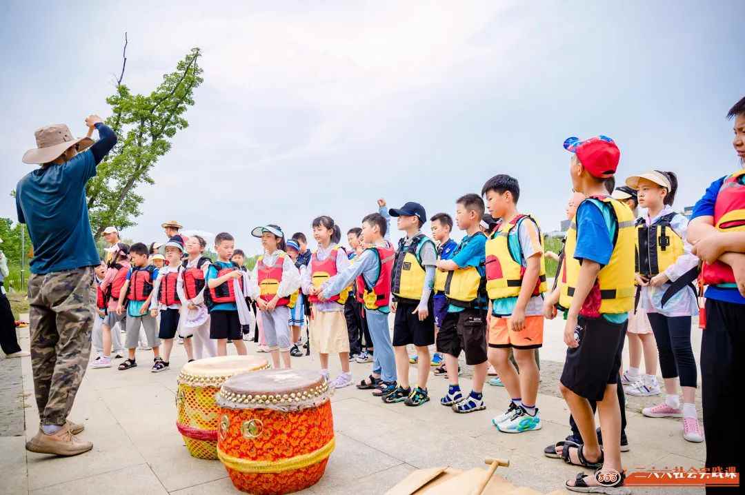苏州三六六社会实践青少年划龙舟体验户外运动拓展火热招募中 苏州三六六社会实践青少年划龙舟体验户外运动拓展火热招募中