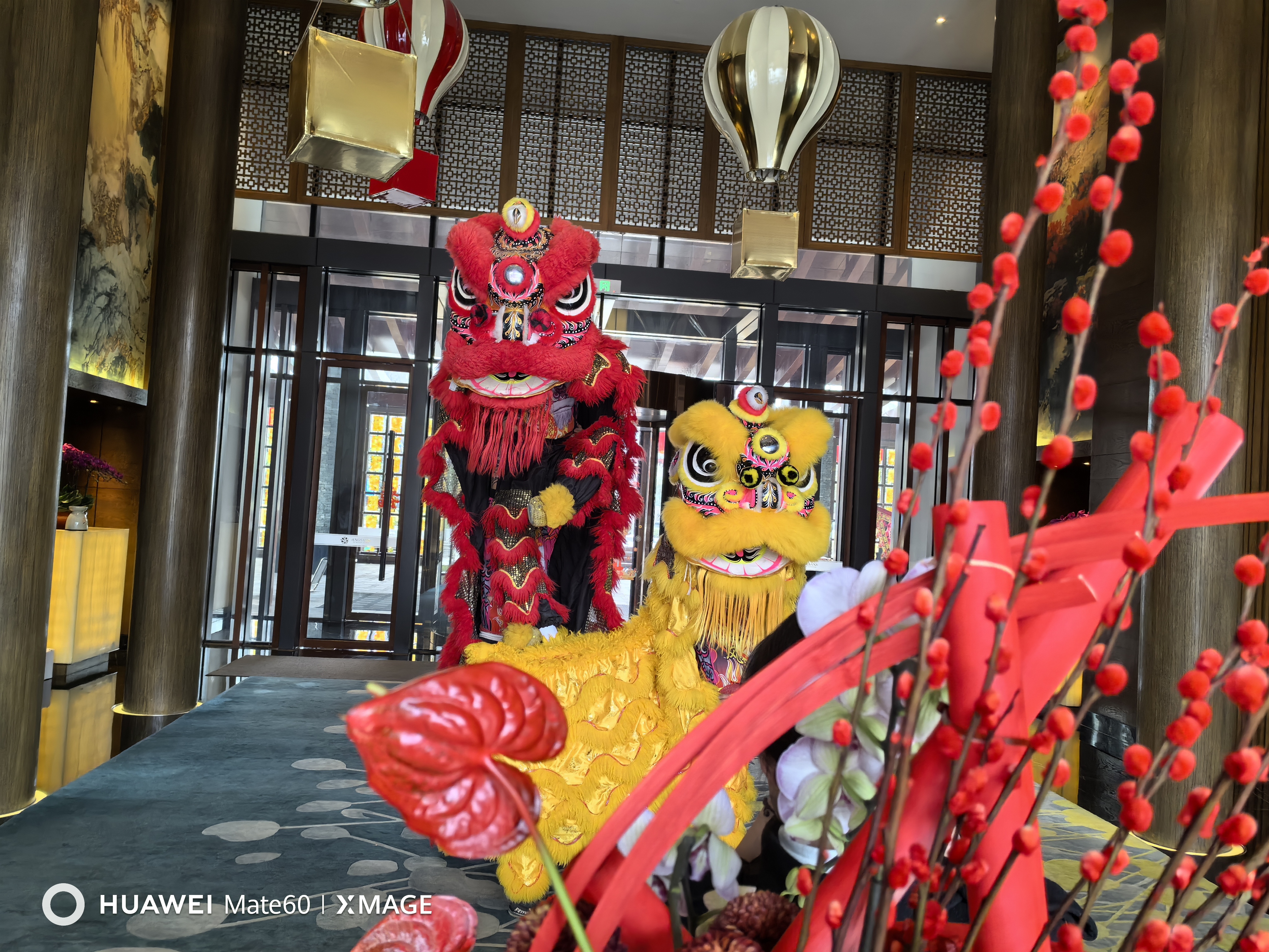 西安舞狮表演，舞蹈、乐队、魔术、变脸、主持人、礼仪模特、东北二人转、ipad签约道具、会议活动启动道具