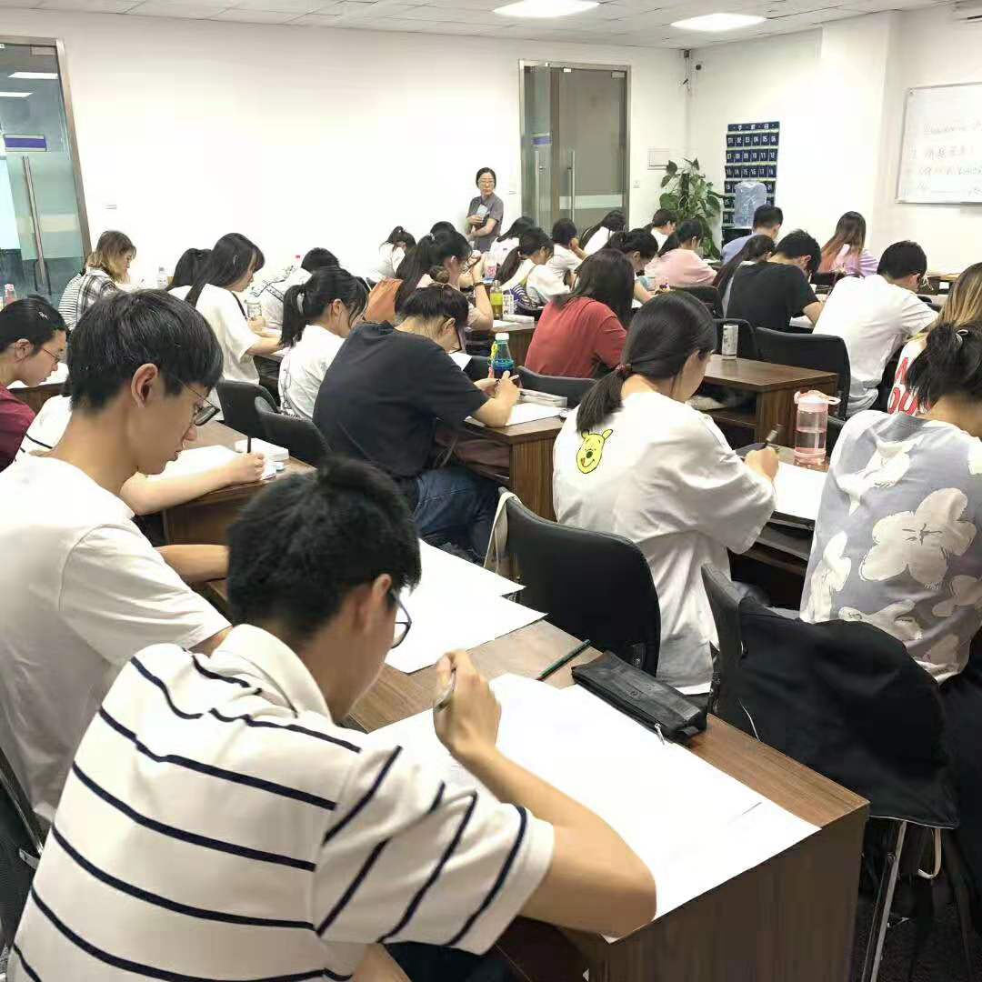 江苏瀚宣博大五年制专转本秋季九月零基础培训班开课招生中