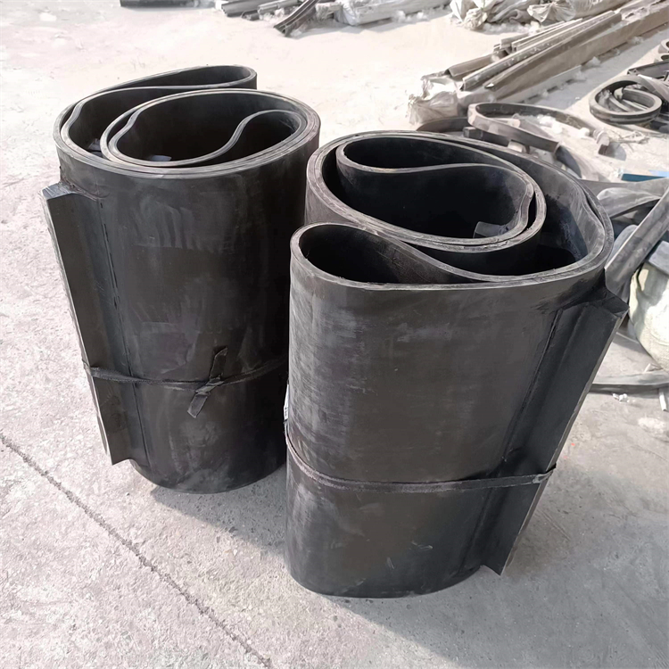 产品名称:除铁器皮带产品型号:定制应用场景:各个型号(RCYD/RCDD系列除铁器)的电磁... 产品名称:除铁器皮带产品型号:定制应用场景:各个型号(RCYD/RCDD系列除铁器)的电磁...