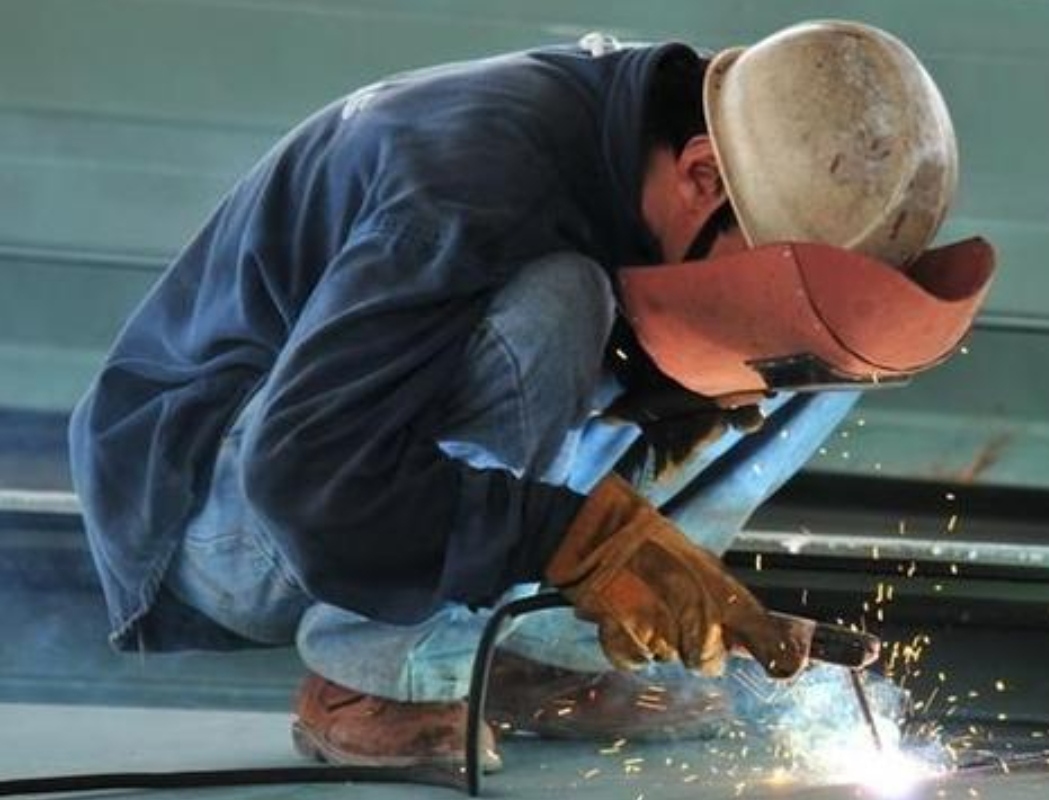 重庆焊工证怎么考？建达学校一站式培训+考证