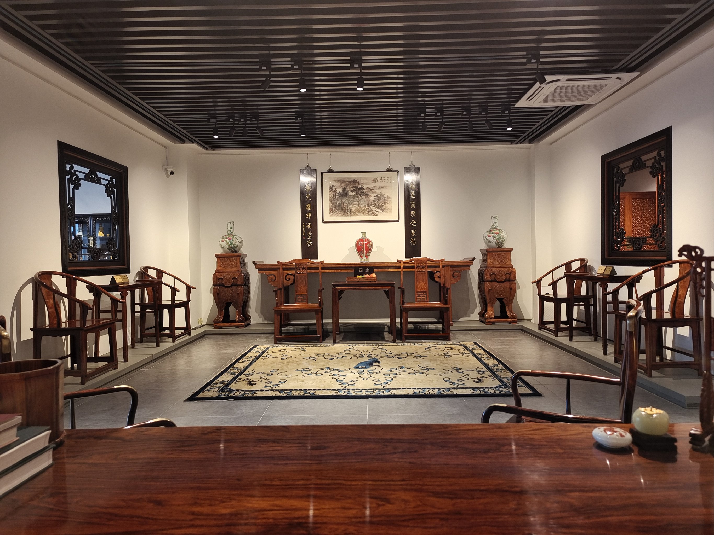 北京燕郊高级公馆红木家具回收： 现场鉴定，当面议价