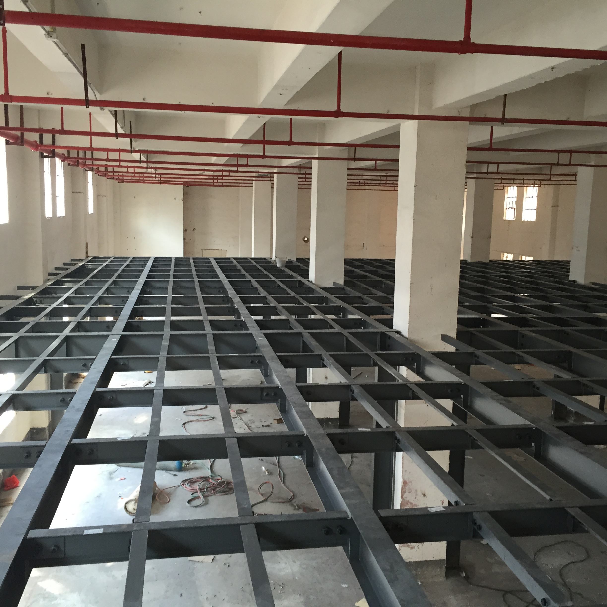 钢结构阁楼楼梯搭建，室内外阁楼二层扩建钢结构加层