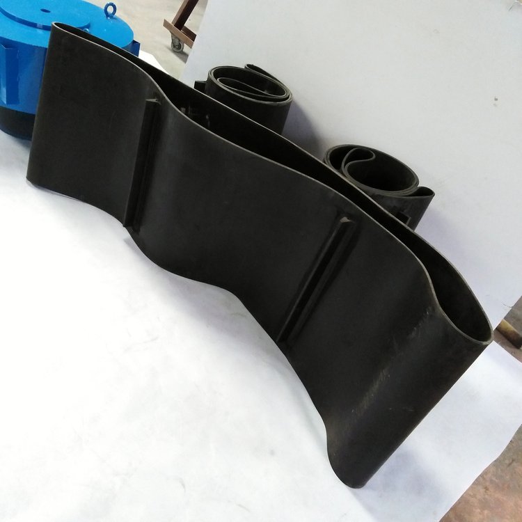 自卸式环形除铁器橡胶皮带,除铁器皮带定制 自卸式环形除铁器橡胶皮带,除铁器皮带定制