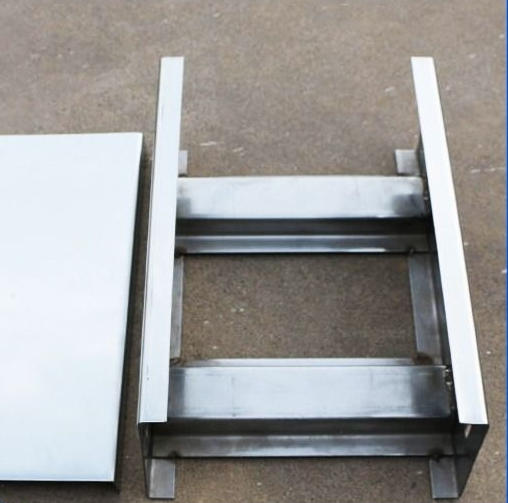 热镀锌梯形桥架 阻燃防火 结构简单 电缆支撑可用